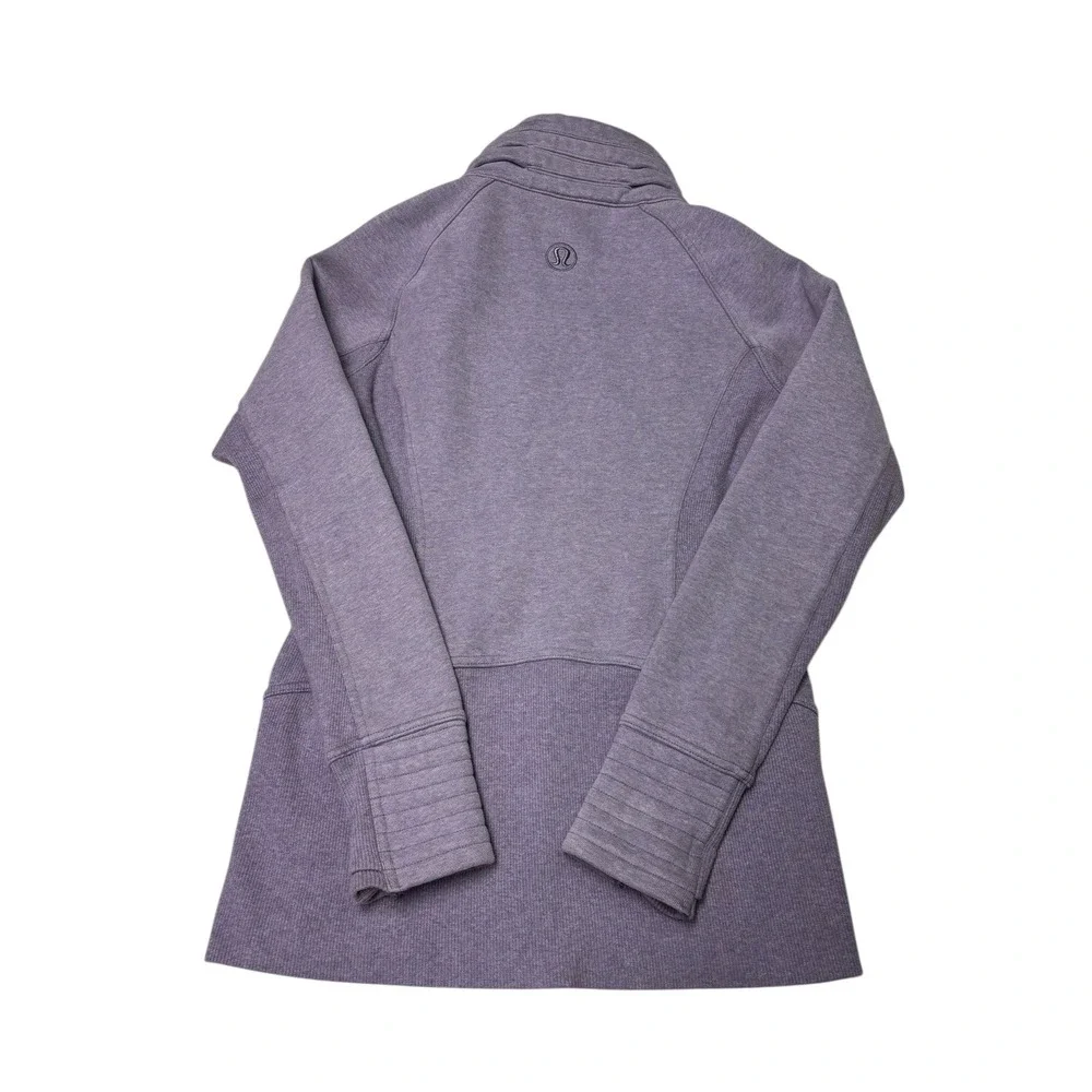 Lululemon Athletica Grey Zip Up Jacket Funnel Neck‎ Ribbed Cuffs Size 6